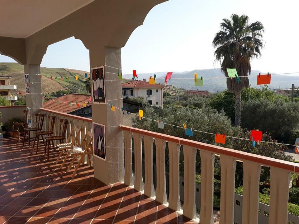 La Dimora Degli Artisti Bed & Breakfast Catanzaro Exterior photo