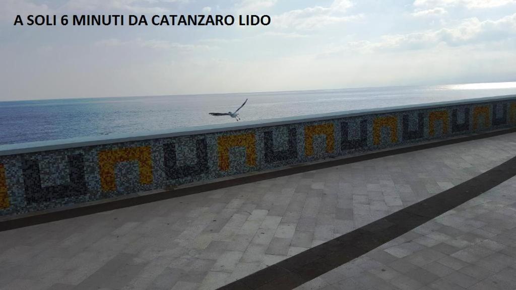 La Dimora Degli Artisti Bed & Breakfast Catanzaro Exterior photo